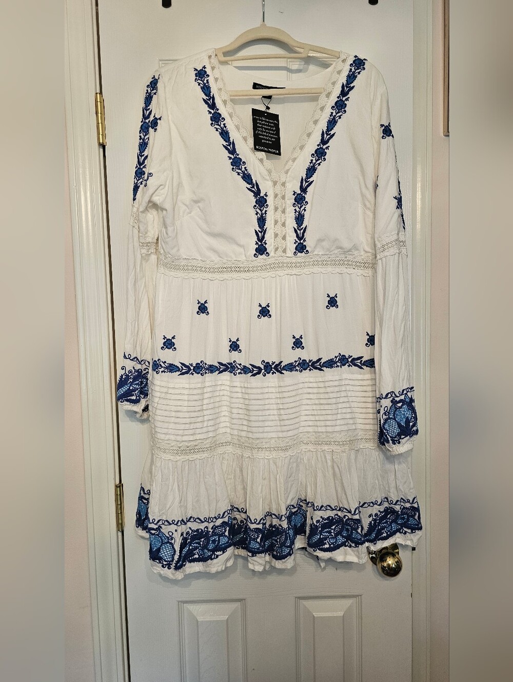 NWT Boston Proper Embroidered Mediterranean Style Dress Size 16